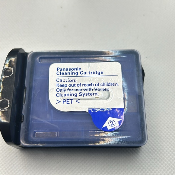 Lot of Panasonic HydraClean Shaving System Solution Cartridges (12 cartridges) - Picture 3 of 7